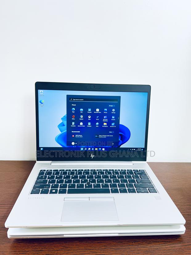 Laptop HP EliteBook 735 16GB AMD Ryzen 7 SSD 256GB · Photo 2