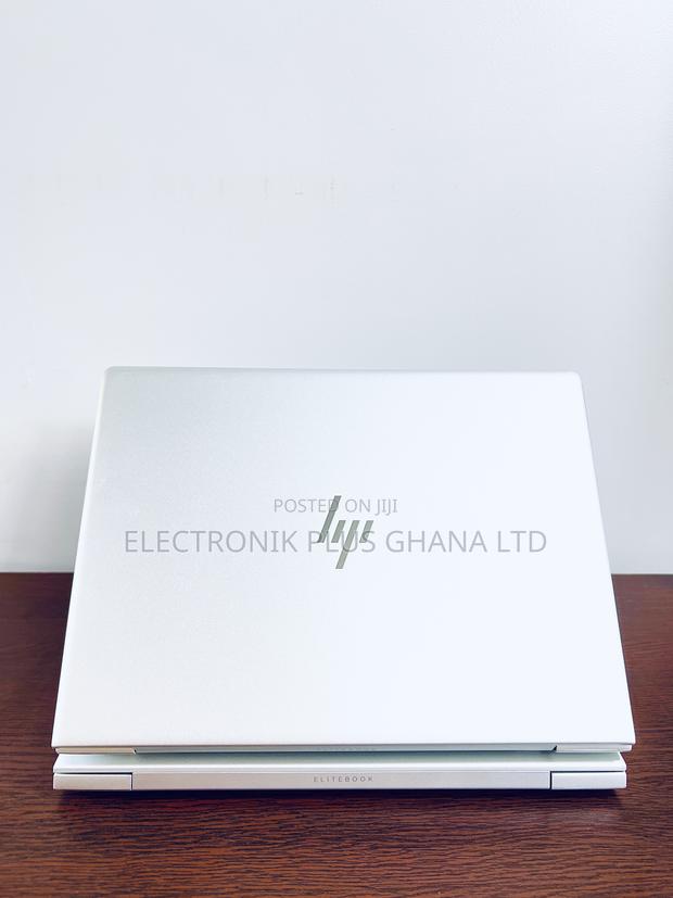 Laptop HP EliteBook 735 16GB AMD Ryzen 7 SSD 256GB · Photo 1