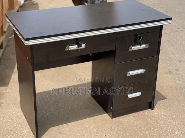 Office/Computer/Study Table/Desk · Photo 1