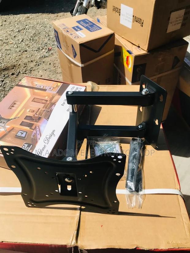 Corner Your TV With the Mini Corner 32-55 Tv Wall Mount · Photo 1