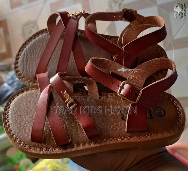 Beautiful Baby Girl Sandals Size 25 to 30 ( Closed Sizes) · Photo 1