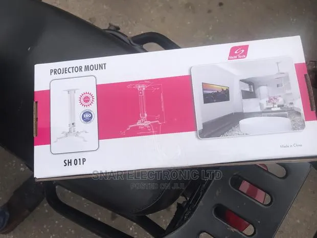 Nicely Projector Mount
