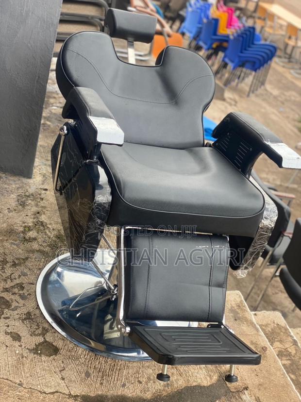 Salon/ Barber Chair · Photo 4