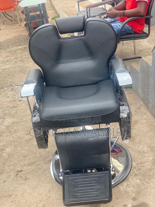 Salon/ Barber Chair · Photo 1