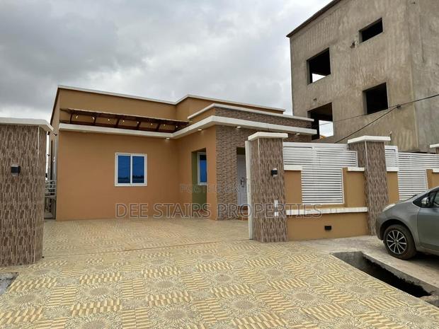 Furnished 2bdrm House in East Legon Hill for sale · Photo 8