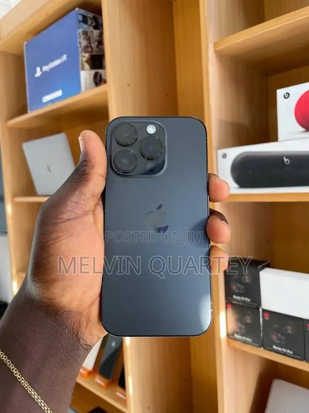 Apple iPhone 14 Pro 128 GB Black · Photo 1