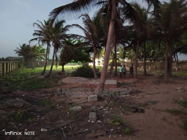 7 Plots for Sale at Prampram Beach · Photo 3