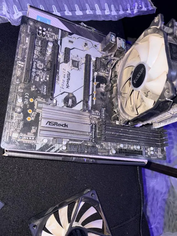 I5 9600 + Asrock Z370pro 4 · Photo 1
