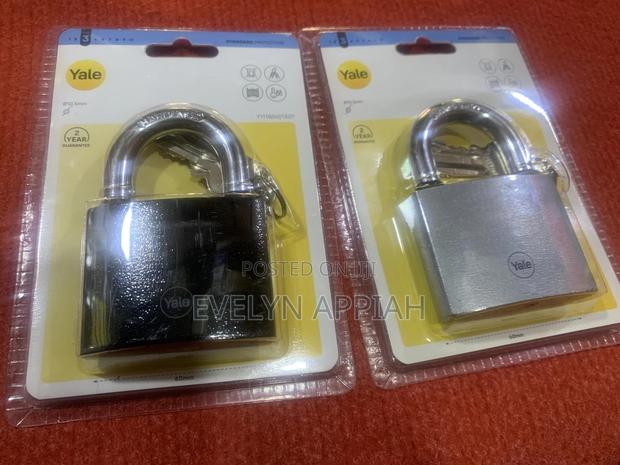 Yale Padlock · Photo 1