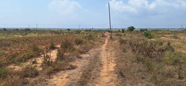 Prampram - Full With Easy Access Roads. · Photo 2