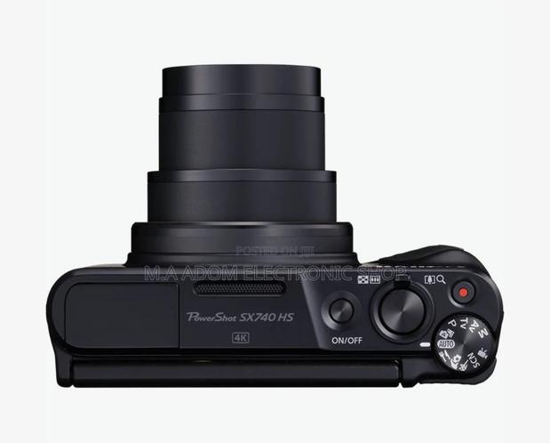 Canon Powershot SX740 HS: Capture the World in · Photo 1