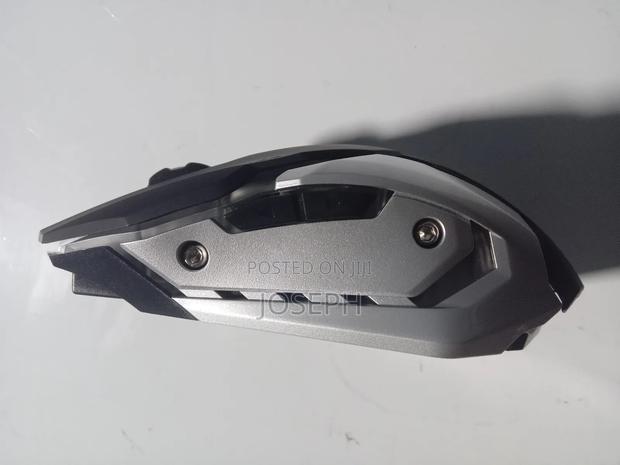 Wireless Rechargeable Gaming Mouse RGB · Photo 4