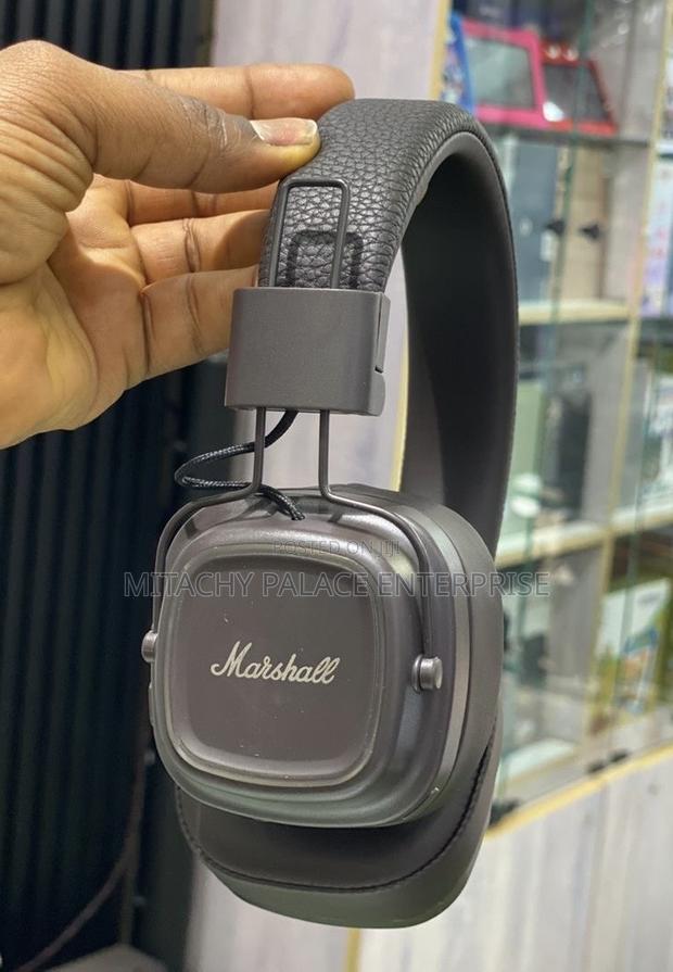 Marshall Headset · Photo 2