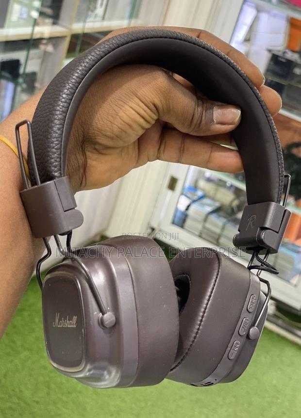 Marshall Headset · Photo 3