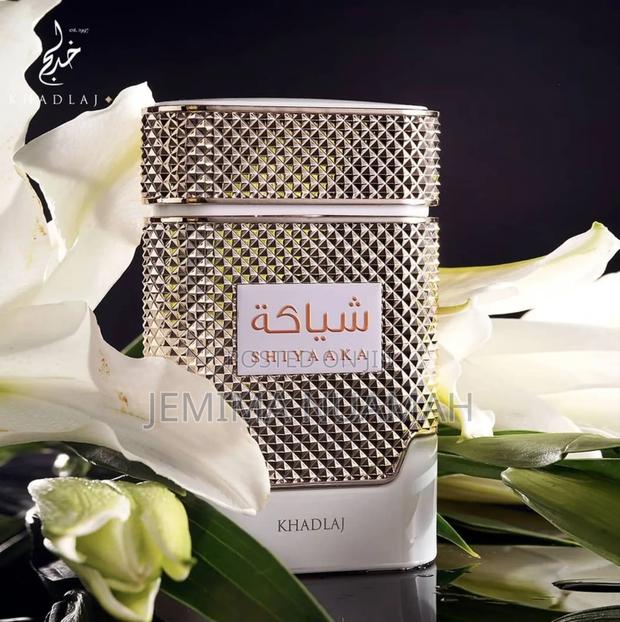 Shiyaaka White by Khadlaj · Photo 1