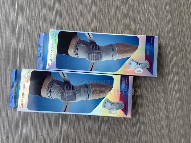 Original Knee Support Band Available at Cool Price · Photo 2