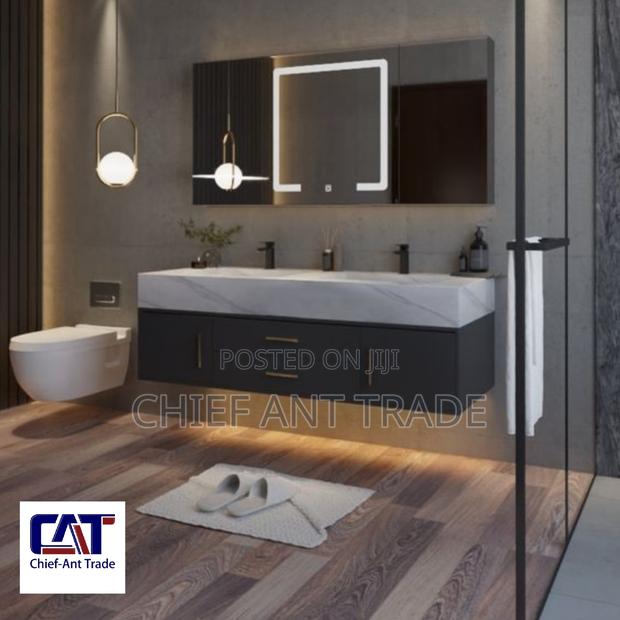 Cabinet Basin With Mirror. Vanity Set Bt12050a · Photo 1