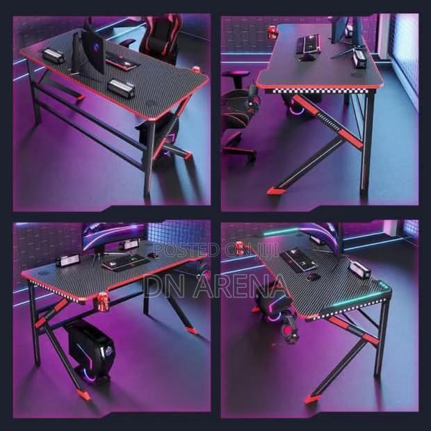 Dash Checker Gaming Table/Desks · Photo 1