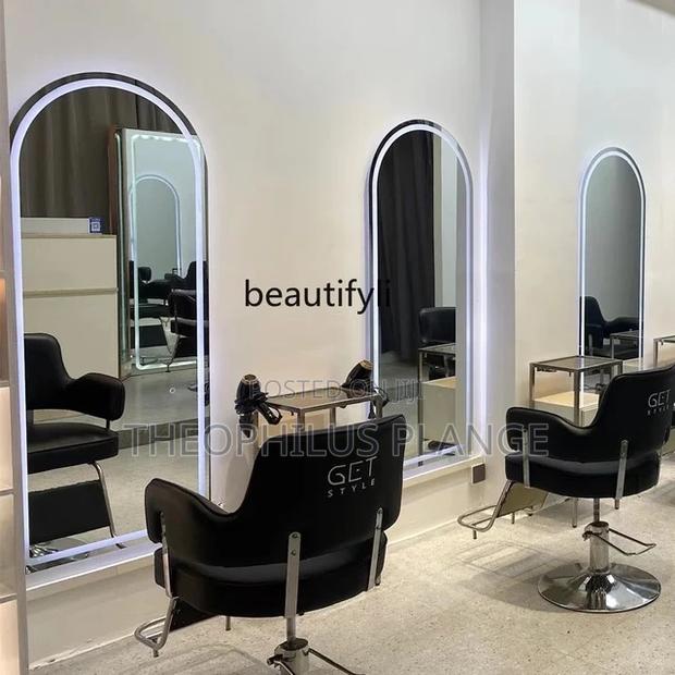 LED Big Saloon Mirror, Barbershop Hanging Mirror · Photo 2
