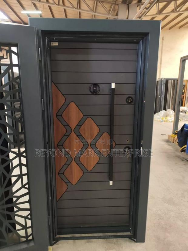 Exclusive Single Security Door - Türkiye Security Door · Photo 1