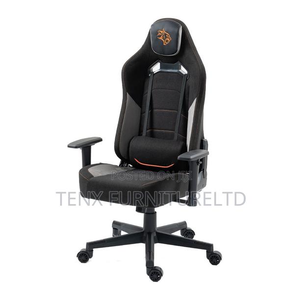 Gaming Chair (Asphalt) · Photo 1