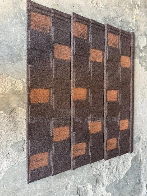 Alu-Zinc (Shingles Euro Tiles) · Photo 1