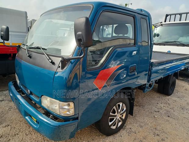 KIA Bongo Frontier