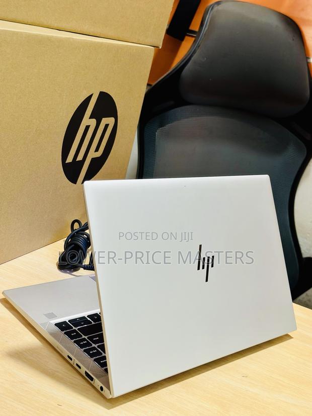 New Laptop HP EliteBook 845 G7 16GB AMD Ryzen 5 SSD 256GB · Photo 2