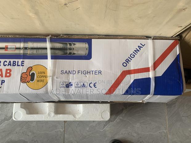 Superdab Submersible Pump · Photo 2