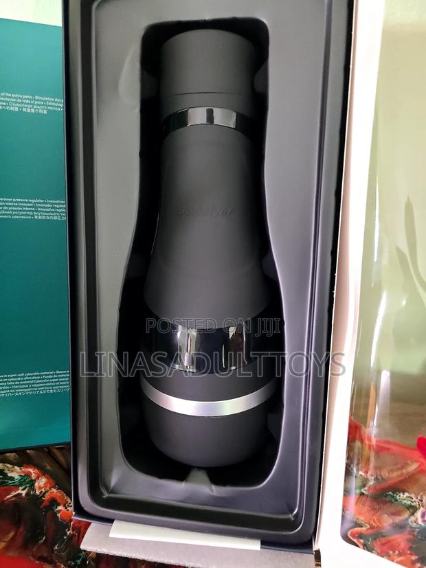 Satisfyer Men Classic Silver Masturbator for Men · Photo 3