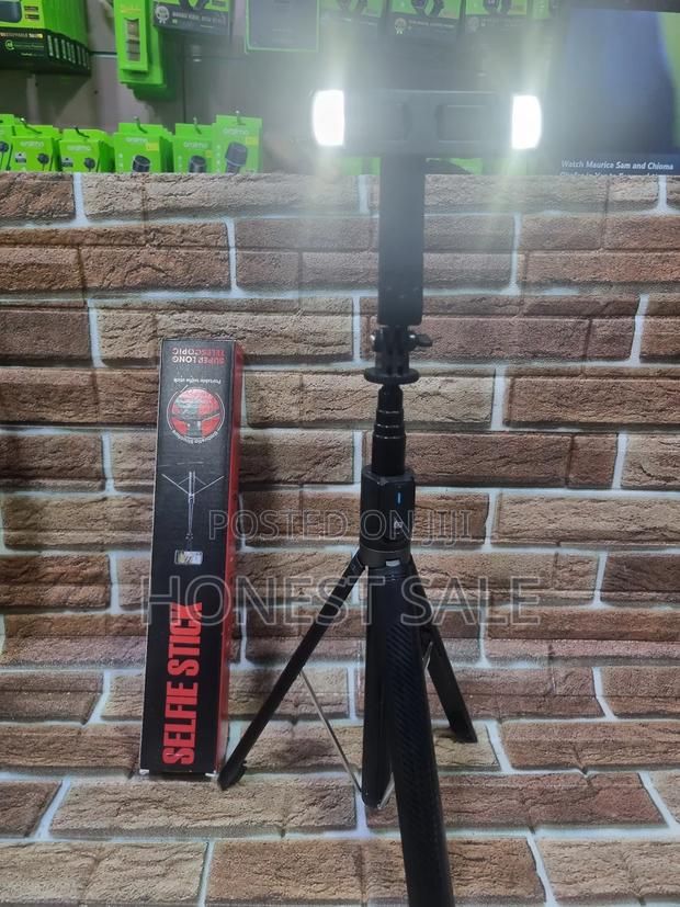 P100 Bluetooth Selfie Sopa Tripod · Photo 4