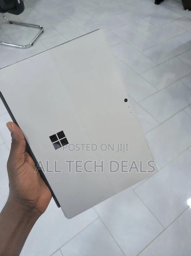 Laptop Microsoft Surface Pro 5 16GB Intel Core I7 SSD 512GB · Photo 4