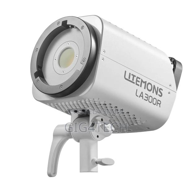 Godox Litemons La300r Full-Colour RGB Cob Led Studio Light · Photo 5