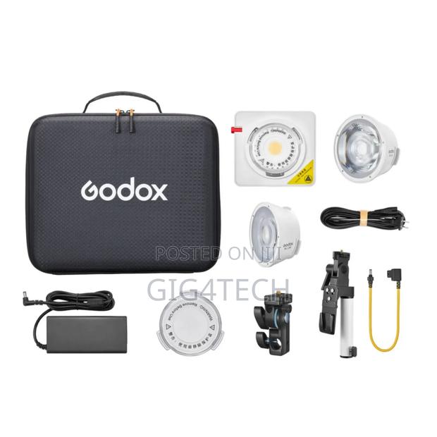 Godox Ml100bi Bi-Color Portable Led With v-Mount Handgrip Kit 2 · Photo 1