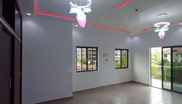 3bdrm House in Oyarifa for sale · Photo 4