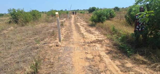 Half Plot> Limited Offers at Tema Community 25 · Photo 1