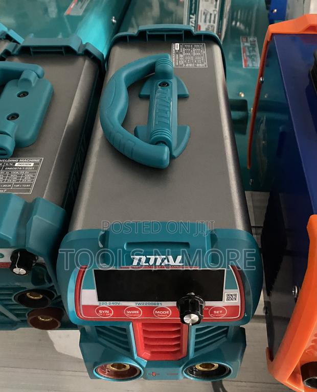 Total Welding Machine 200A · Photo 2