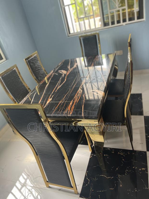 Marble Dinning Set · Photo 4