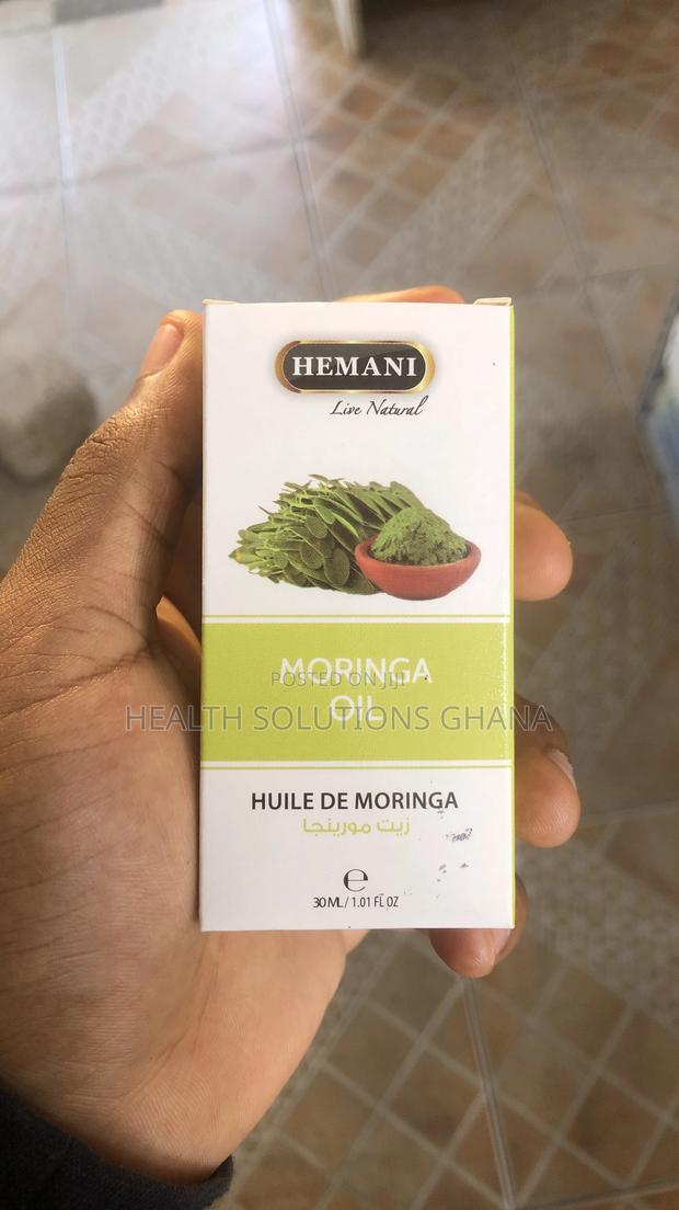 Hemani Moringa Oil · Photo 1