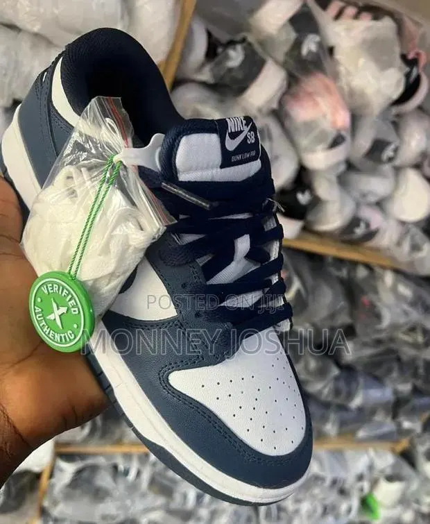 Original Nike SB Dunk Low PRO · Photo 1