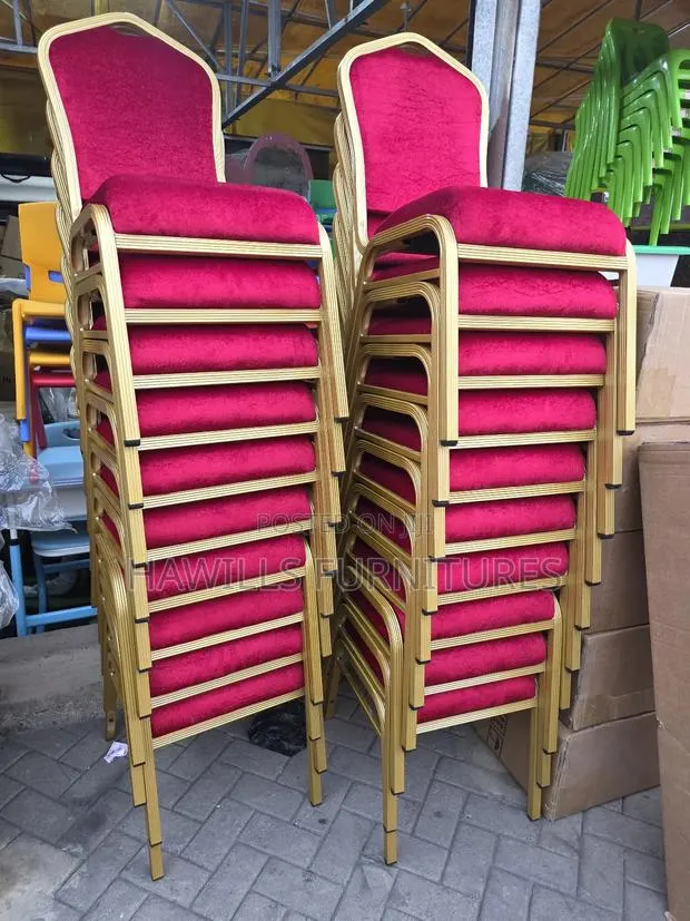 Red Fabric Church Chair · Photo 1