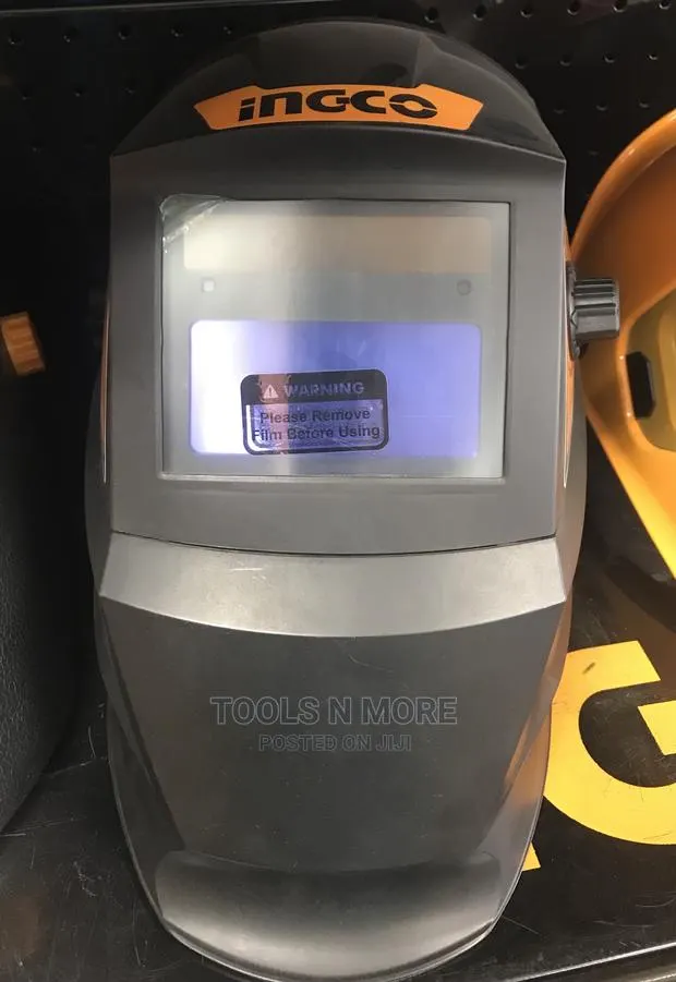 INGCO Auto Darkening Welding Helmet · Photo 1