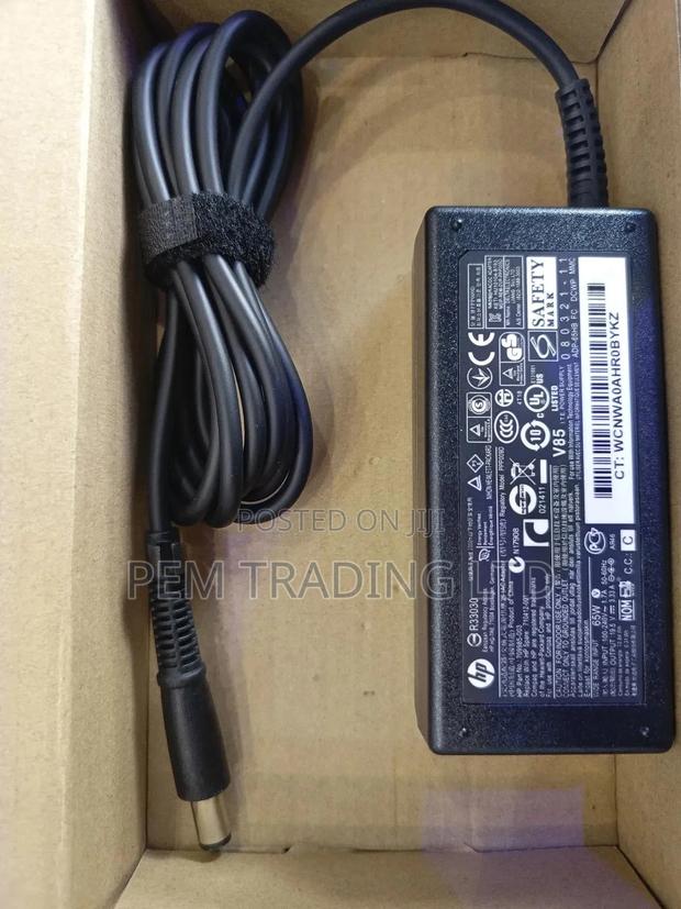 Original Hp Adapter Big Pin 65W · Photo 1
