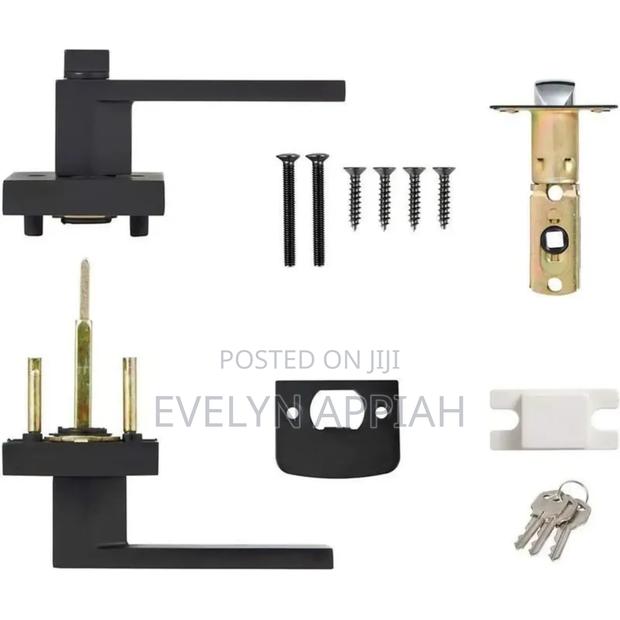 Matt Black Lever Door Lock · Photo 6