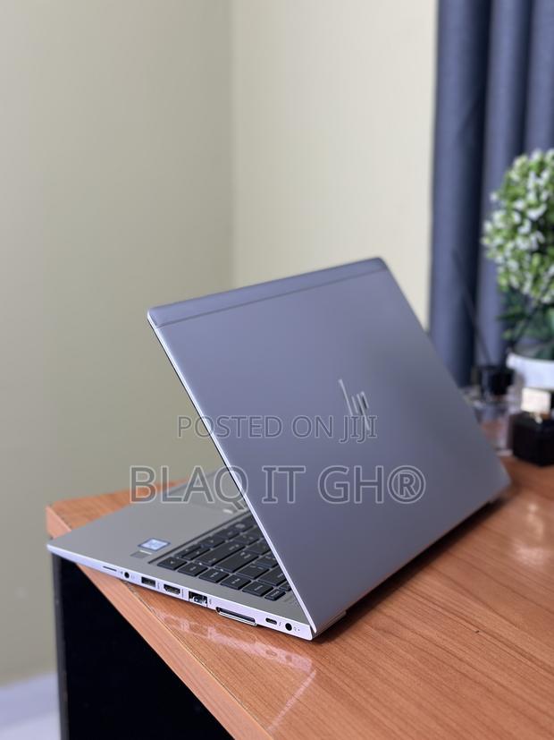 Laptop HP EliteBook 840 G6 16GB Intel Core I7 SSD 256GB · Photo 3