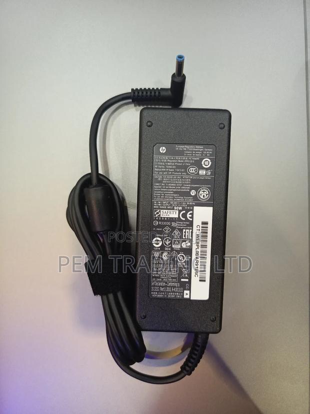 Original Hp Charger/Adapter 90W Blue Pin · Photo 1