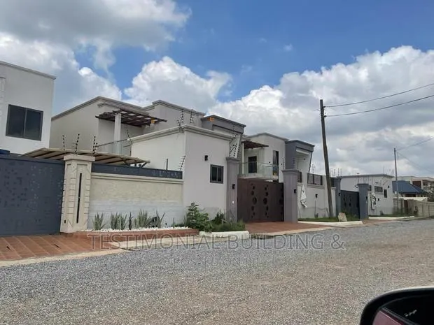 4bdrm House in Testimonial Building, A&C Mall Area for sale · Photo 1