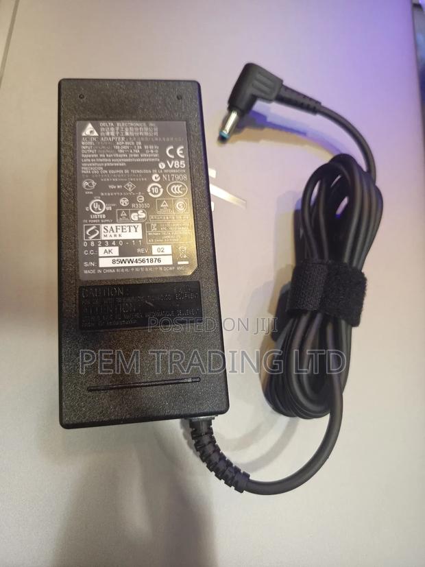 Original Acer Charger/Adapter 90W · Photo 1