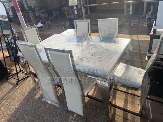 Marble Dinning Set · Photo 8