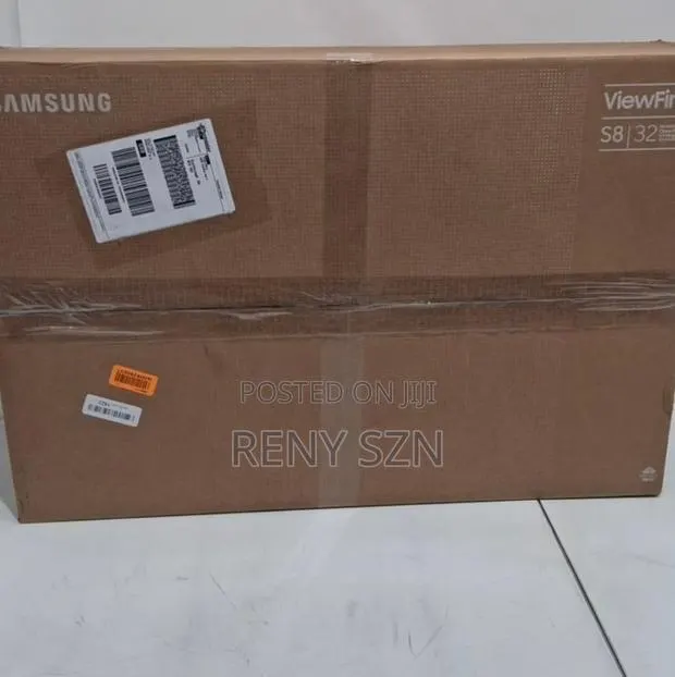 Samsung 32 Inch Monitor · Photo 1
